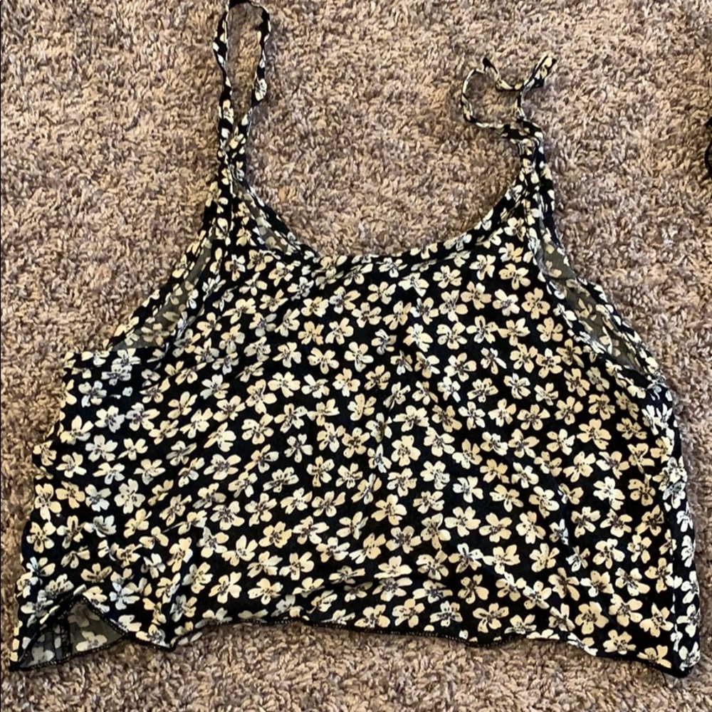 Brandy Melville floral tank